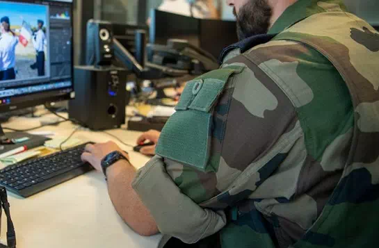 Métiers de l’administration et des services de l’Armée de Terre