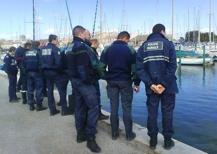Tenue du garde-champêtre - police rurale