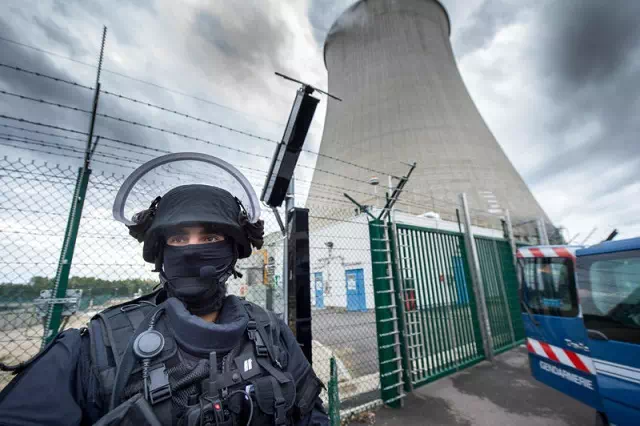 Tenue PSPG (Peloton Spécialisé de Protection de la Gendarmerie)