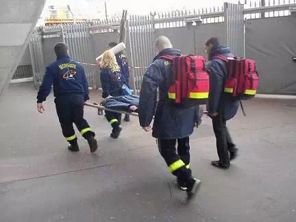 Tenue de secouriste du Centre Français de Secourisme
