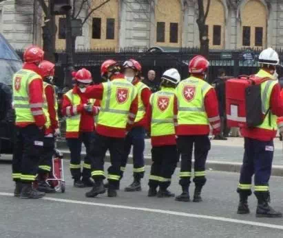 Tenue de secouriste de l'Ordre de Malte France